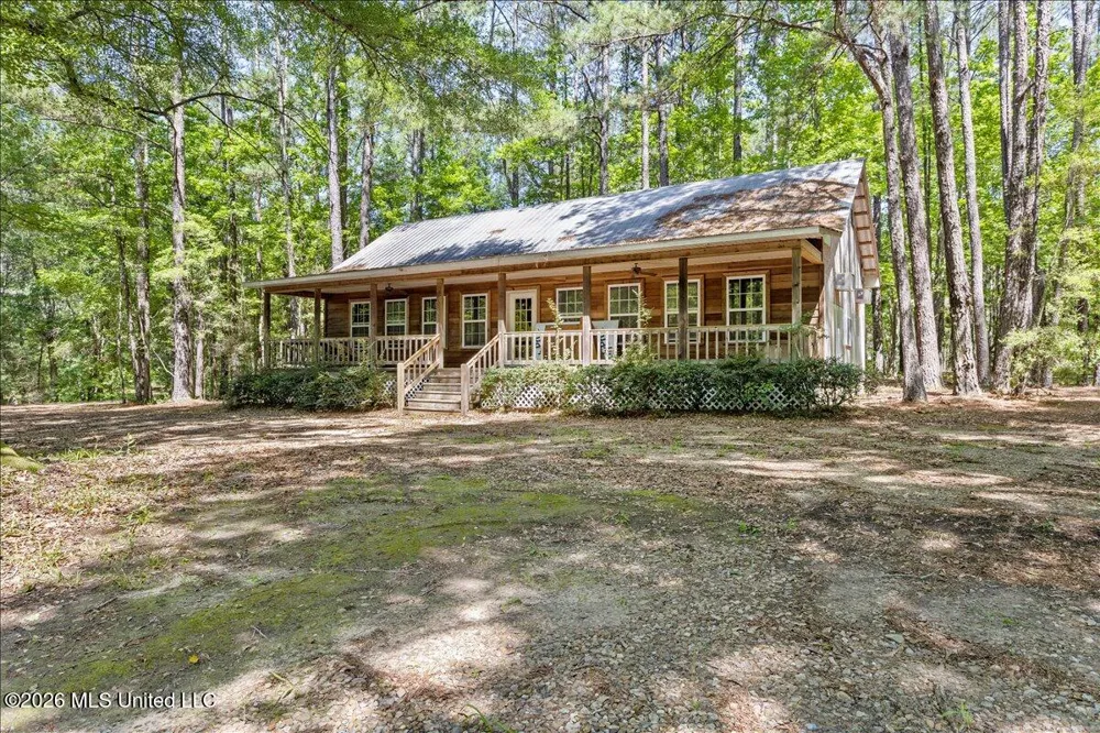 121 Cemetery Road Tylertown, MS 39667