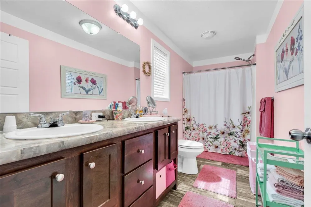 37112 Grindstone Trail Lenox Township, MI 48048
