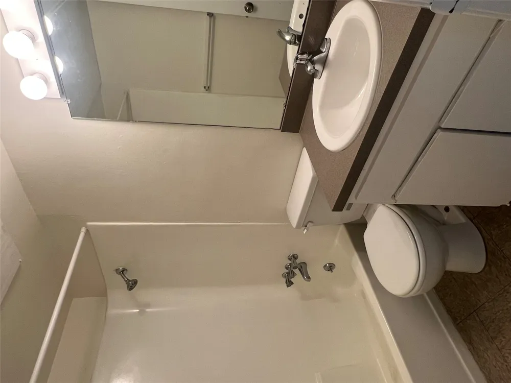 1410 W North Loop Boulevard #102 Austin, TX 78756