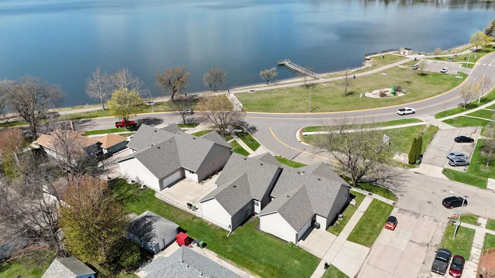 726 3rd Avenue Worthington, MN 56187