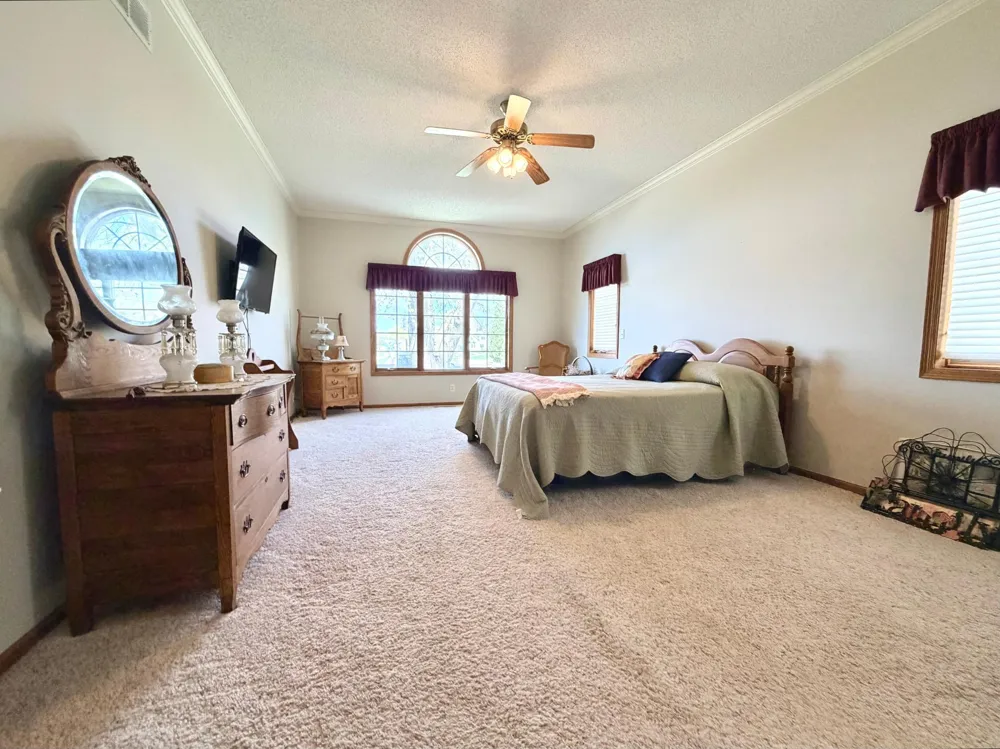726 3rd Avenue Worthington, MN 56187