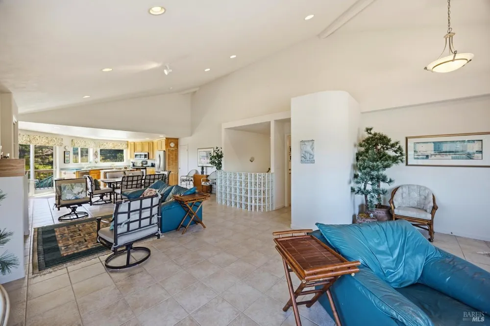 2035 Sandpiper Court Bodega Bay, CA 94923