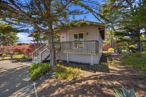 2035 Sandpiper Court
