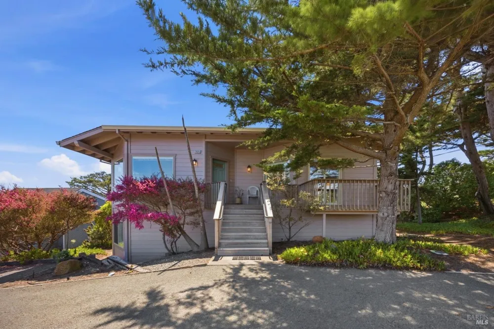 2035 Sandpiper Court Bodega Bay, CA 94923