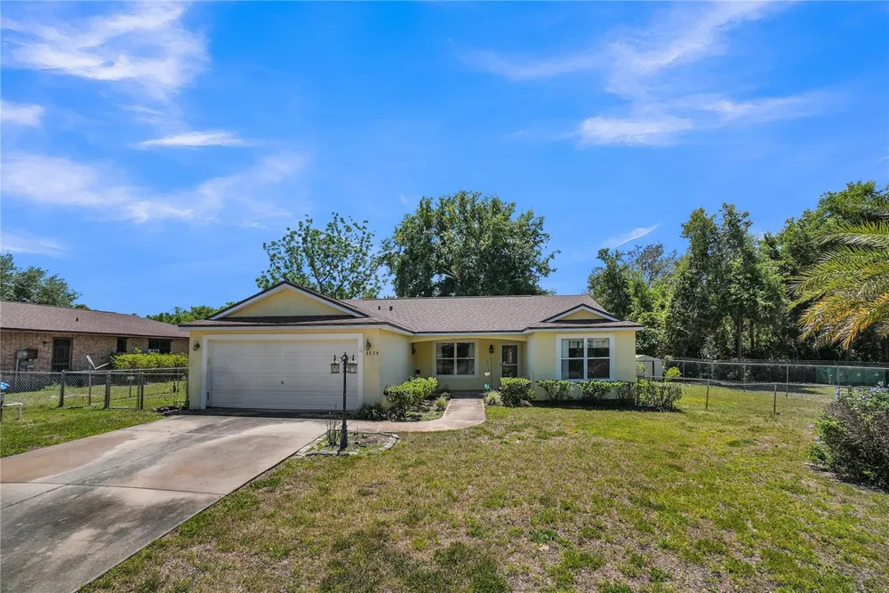 3624 TROUT AVENUE Fruitland Park, FL 34731