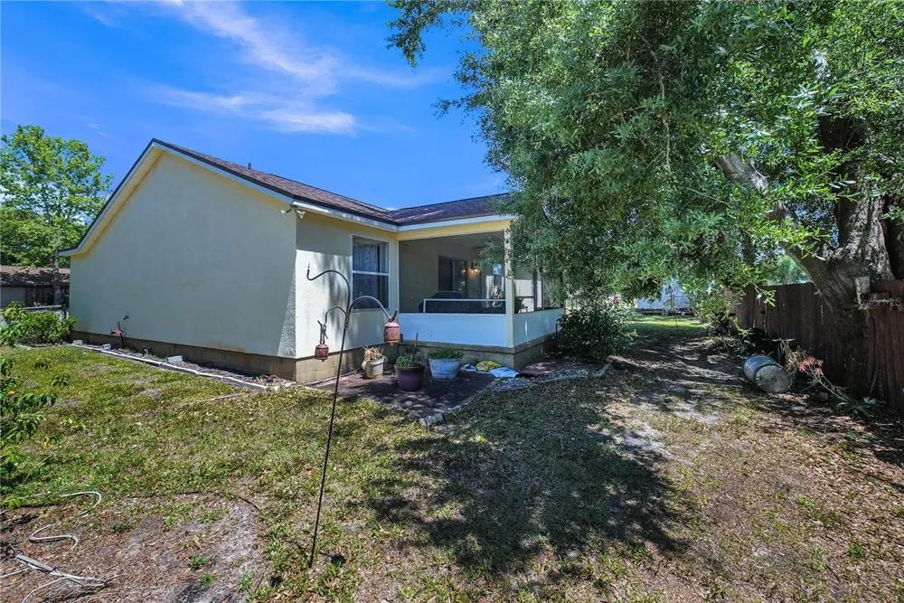 3624 TROUT AVENUE Fruitland Park, FL 34731