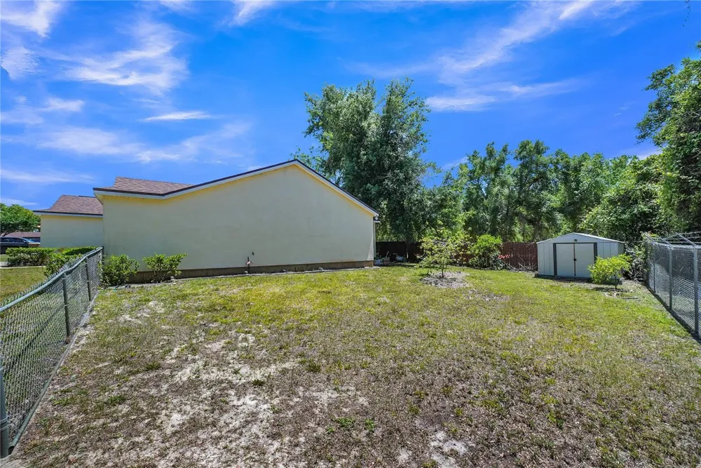 3624 TROUT AVENUE Fruitland Park, FL 34731