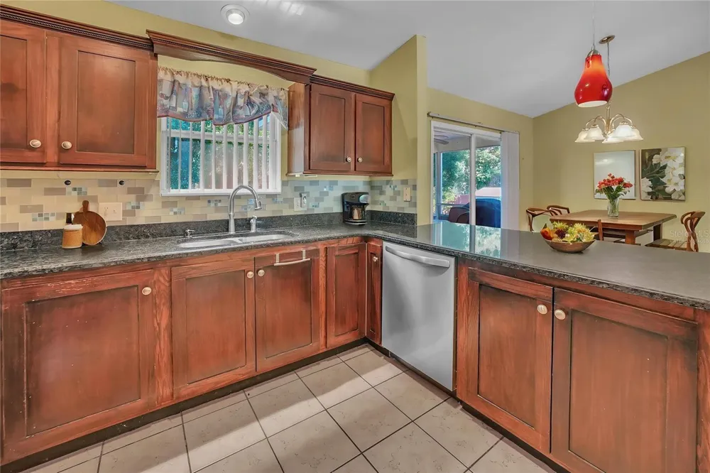 3624 TROUT AVENUE Fruitland Park, FL 34731