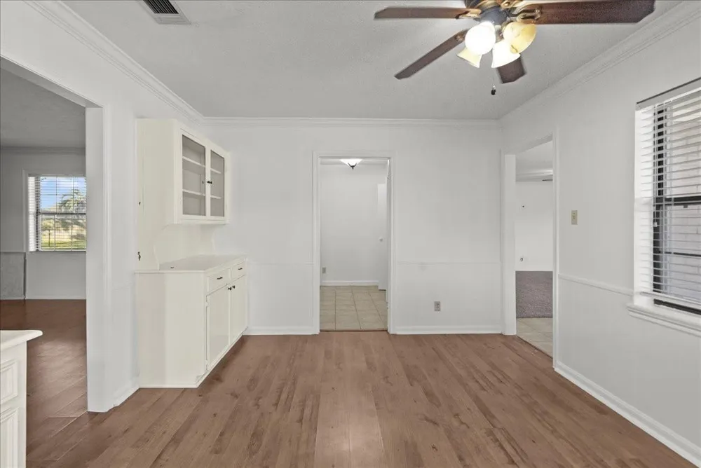 105 Alice Street Anahuac, TX 77514