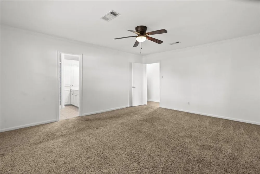 105 Alice Street Anahuac, TX 77514