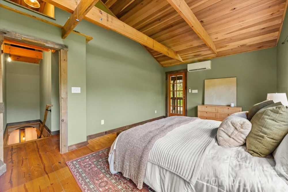 3151 Lumptown Road Marshall, NC 28753
