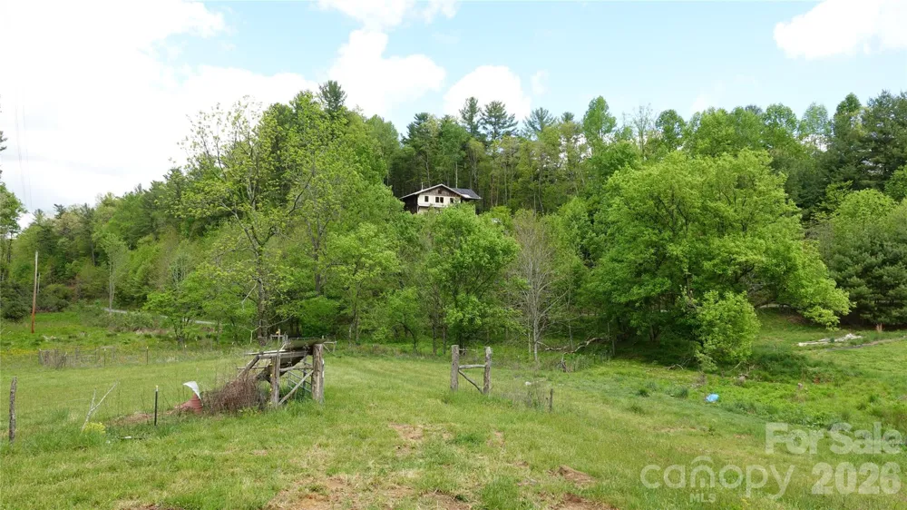 3151 Lumptown Road Marshall, NC 28753