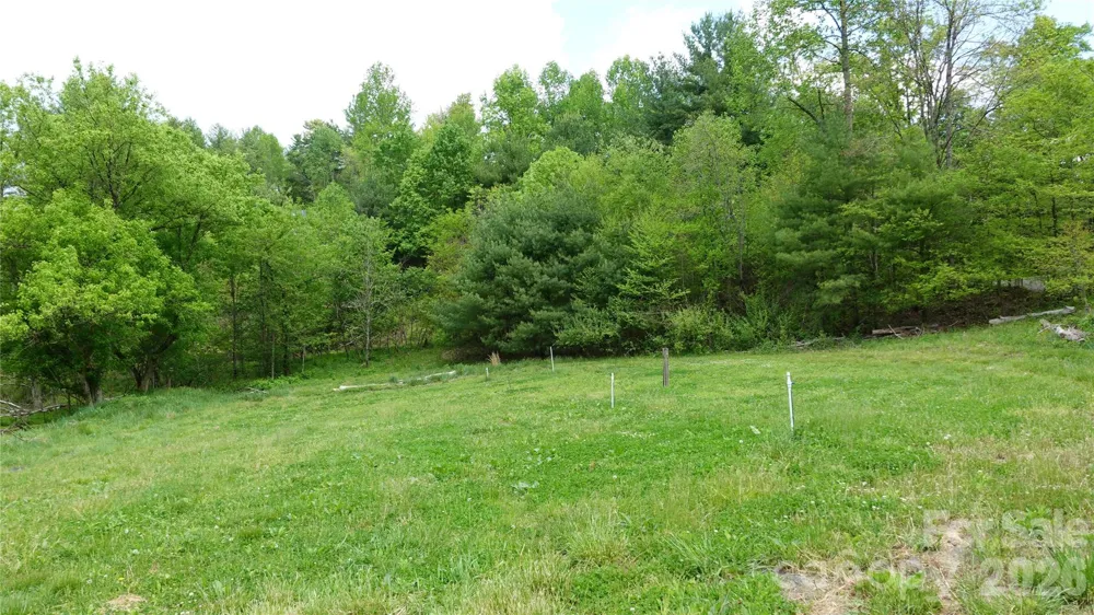 3151 Lumptown Road Marshall, NC 28753