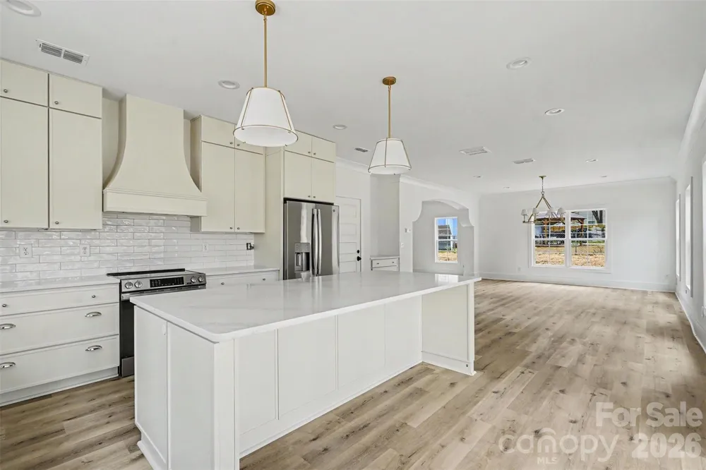 7925 Large Oak Lane Mint Hill, NC 28227