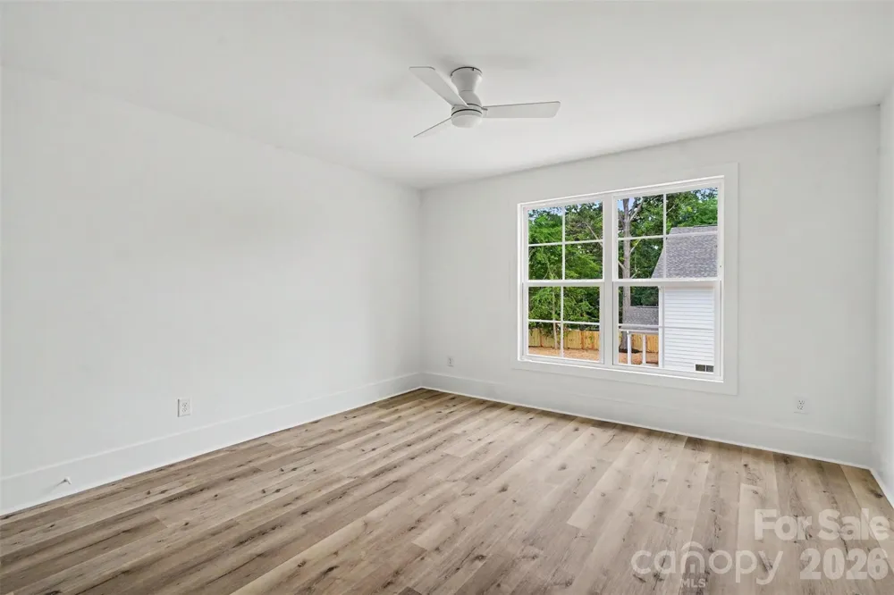 7925 Large Oak Lane Mint Hill, NC 28227