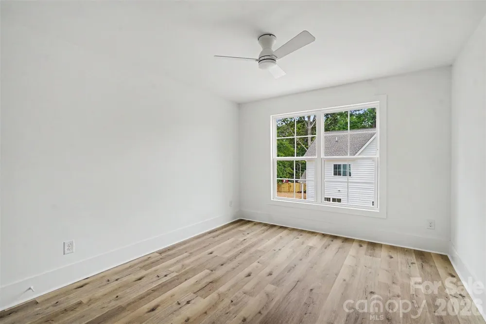 7925 Large Oak Lane Mint Hill, NC 28227