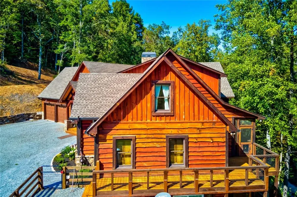 380 Biguns Boulevard Talking Rock, GA 30175