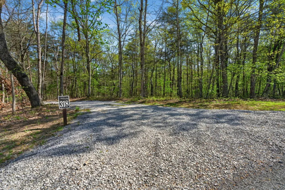 2076 Timberwood Trace Monteagle, TN 37356