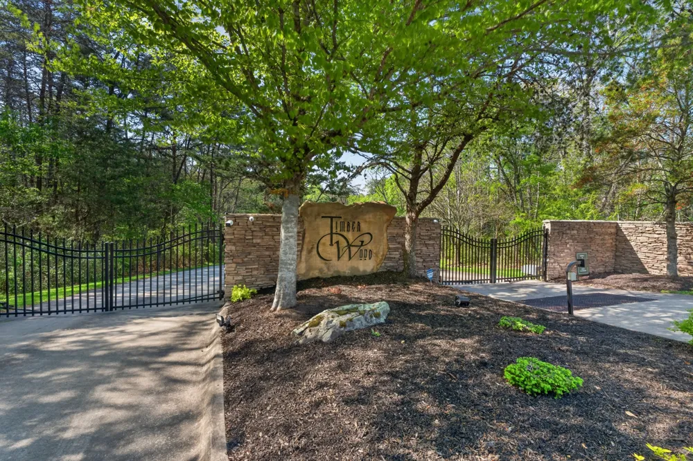 2076 Timberwood Trace Monteagle, TN 37356