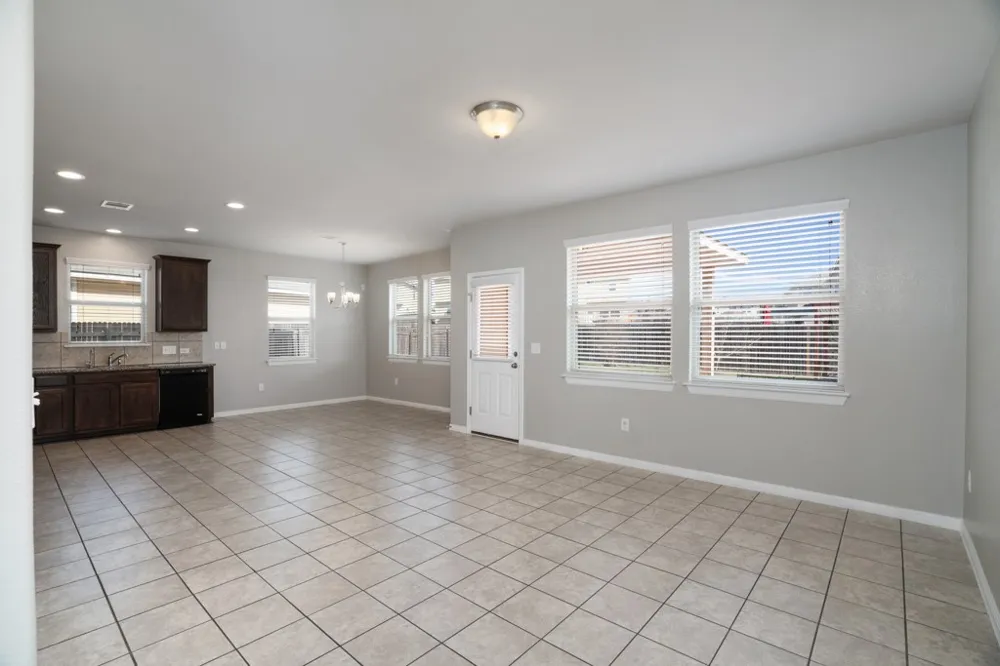156 Triumph Road Buda, TX 78610