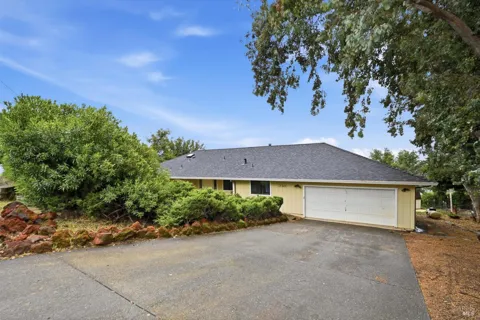 17312 Greenridge Road