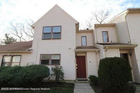 31 Pin Oak Lane