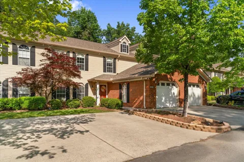1705 Willow Oak Lane
