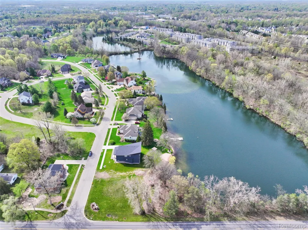 2745 Maritime Drive Delhi Charter Township, MI 48911