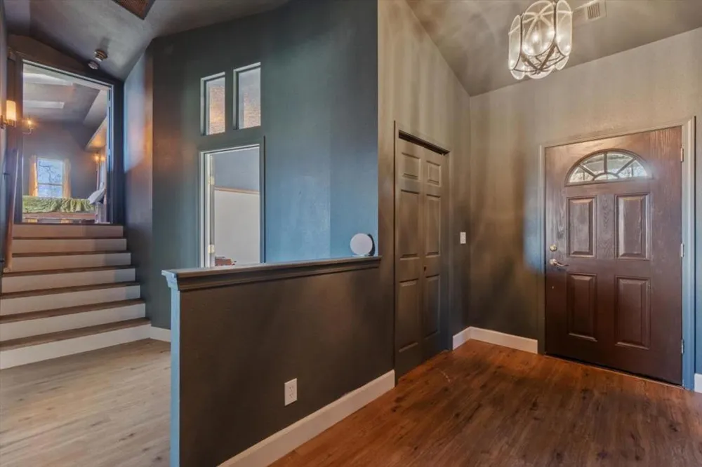 19789 Weide Way Anderson, CA 96007
