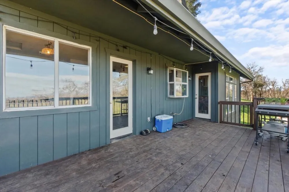 19789 Weide Way Anderson, CA 96007