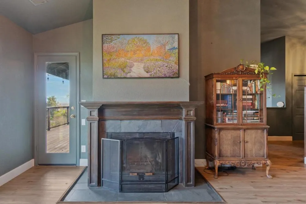 19789 Weide Way Anderson, CA 96007