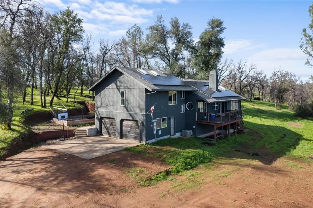 19789 Weide Way Anderson, CA 96007
