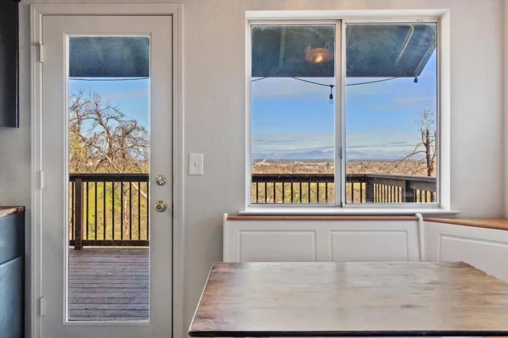 19789 Weide Way Anderson, CA 96007