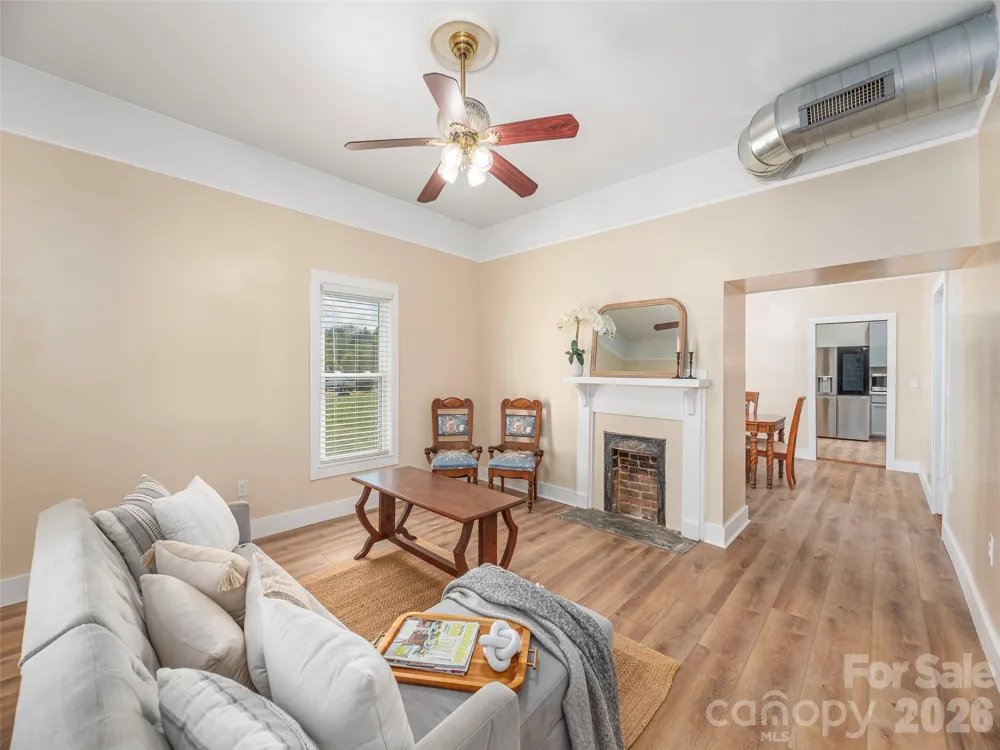 274 Charles Street Clyde, NC 28721