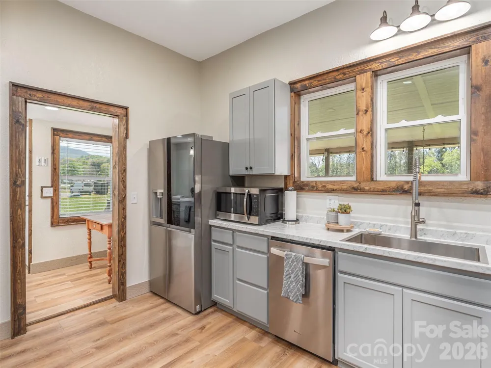 274 Charles Street Clyde, NC 28721