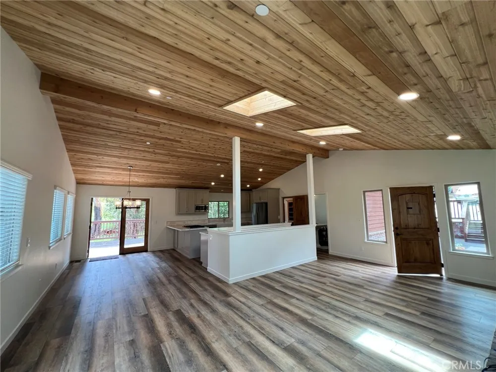 1980 Spencer Cambria, CA 93428