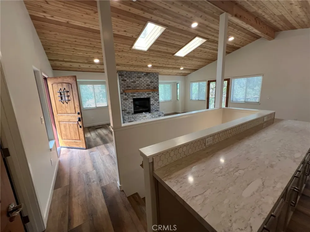 1980 Spencer Cambria, CA 93428
