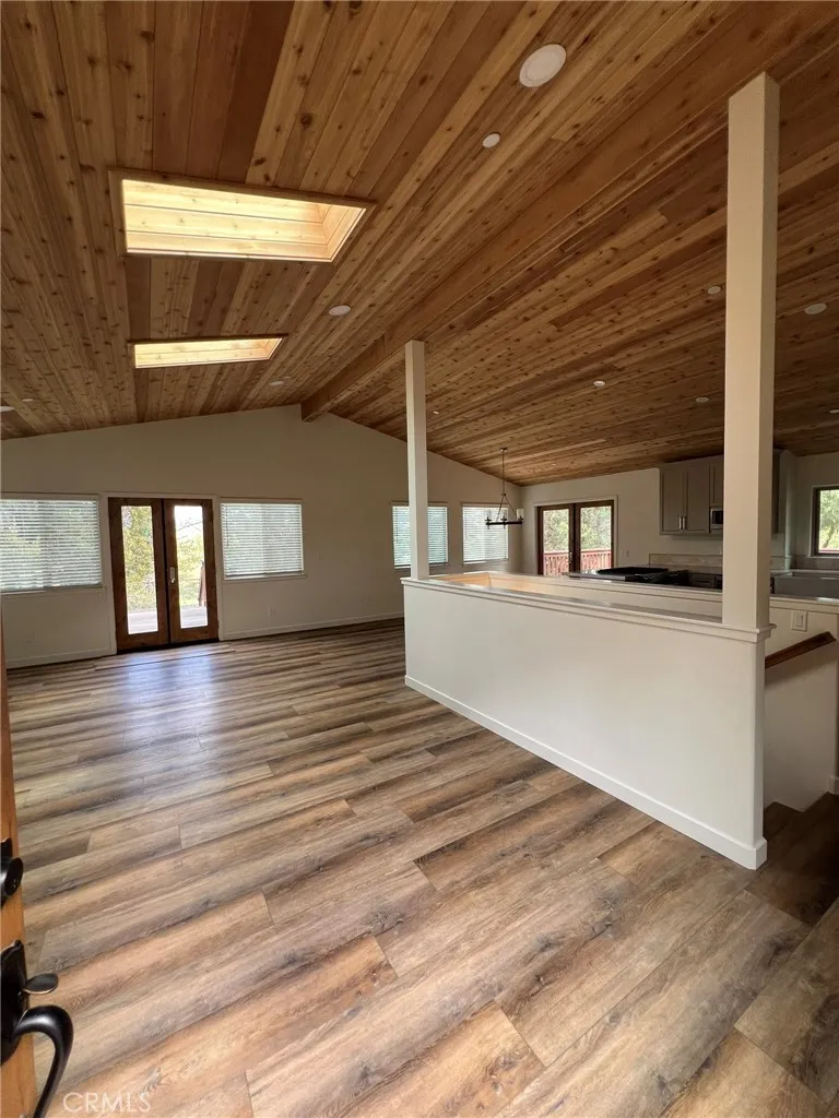 1980 Spencer Cambria, CA 93428