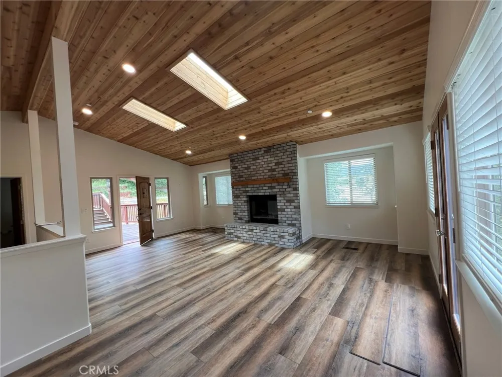 1980 Spencer Cambria, CA 93428