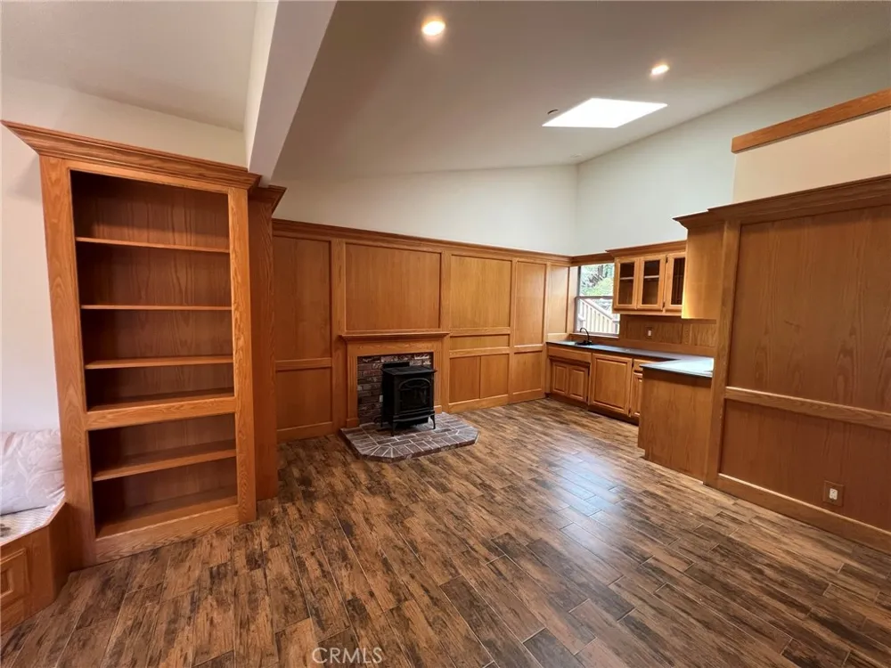 1980 Spencer Cambria, CA 93428