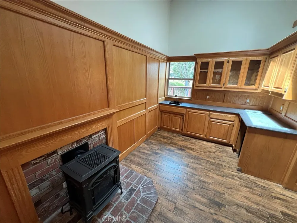 1980 Spencer Cambria, CA 93428