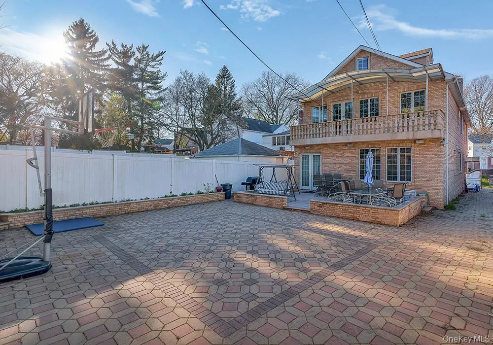 17624 Kildare Road Jamaica Estates, NY 11432