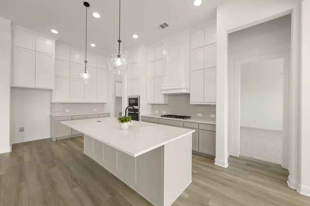 2608 Alyssa Street Burleson, TX 76028