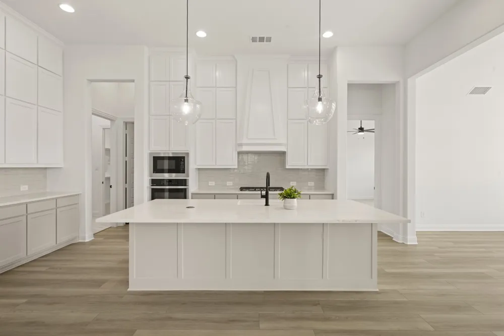 2608 Alyssa Street Burleson, TX 76028