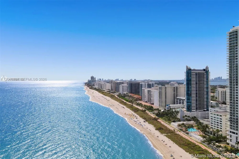 5025 Collins Ave #2206 Miami Beach, FL 33140