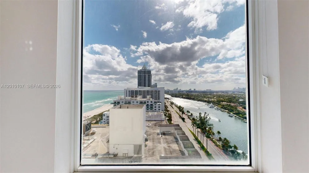5025 Collins Ave #2206 Miami Beach, FL 33140