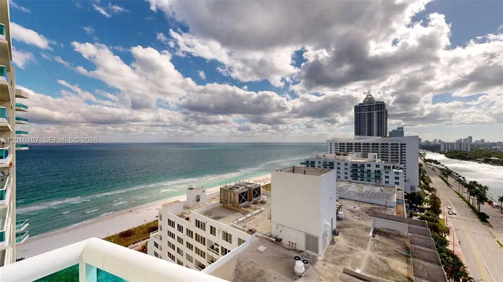 5025 Collins Ave #2206 Miami Beach, FL 33140