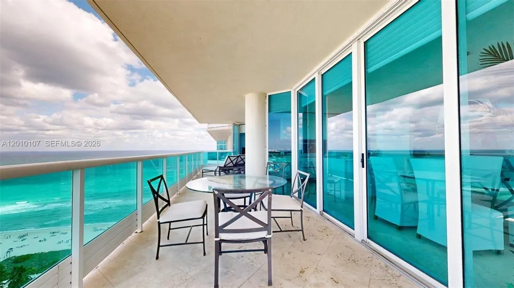 5025 Collins Ave #2206 Miami Beach, FL 33140