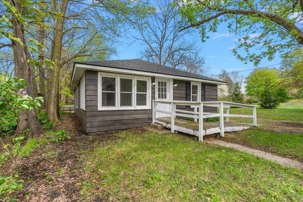 47 Wayne Street Allegan City, MI 49010