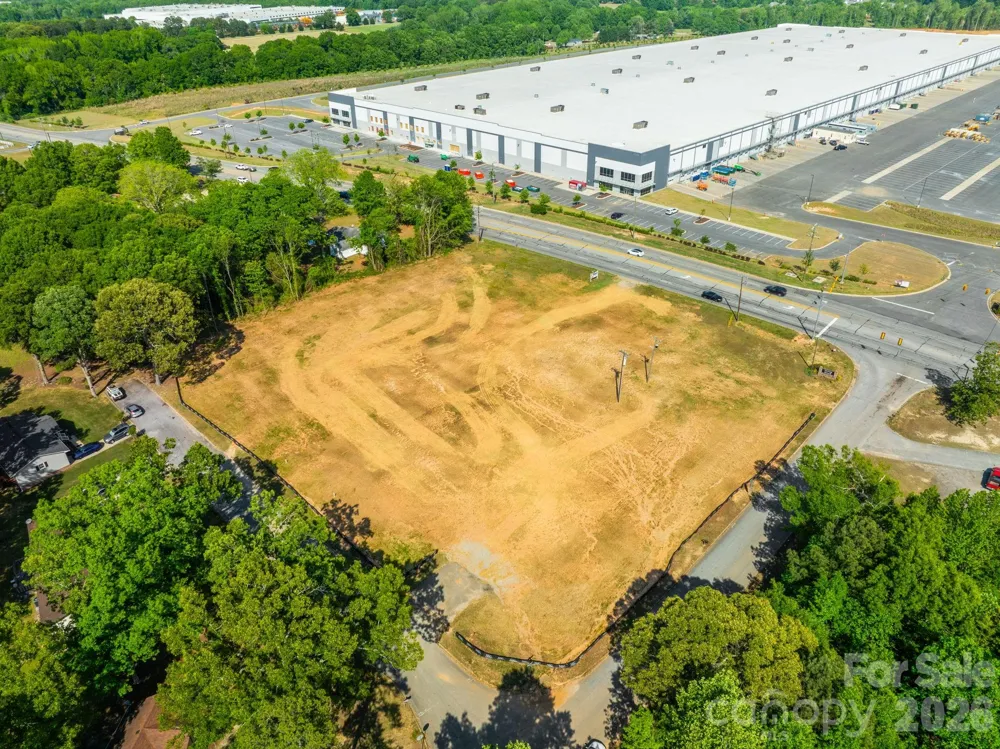7770 Augusta Road Piedmont, SC 29673